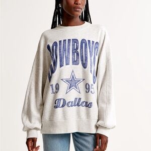 Dallas Cowboys Abercrombie crewneck